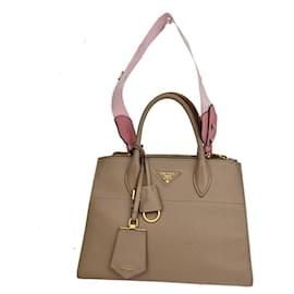 Prada-Prada Saffiano-Beige