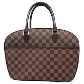 Louis Vuitton-Louis Vuitton Sarría-Castaño