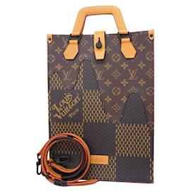 Louis Vuitton-Gigante de Louis Vuitton-Castaño