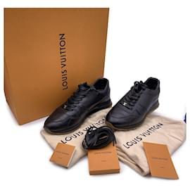 Louis Vuitton-Schwarze Leder-Sneakers mit Schnürung, Größe 44-Schwarz