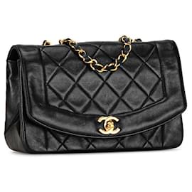 Chanel-Chanel Diana Flap Crossbody Bag Bolsa Crossbody de couro em bom estado-Outro