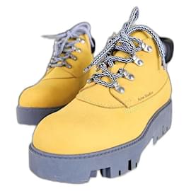 Bottes Acne Studios Beige
