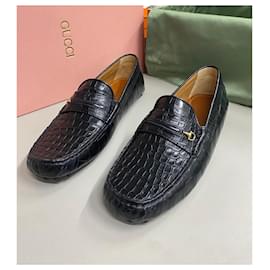 Gucci-Sapato mocassim Gucci Ayrton Drivers em pele de jacaré preta novo-Preto