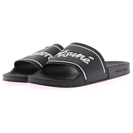 Autre Marque-MAISON KITSUNE  Sandals T.EU 43 Plastic-Black