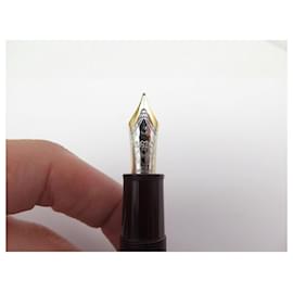 Montblanc-NUEVA PLUMA ESTILOGRAFÍA DE RESINA MONTBLANC LEGRAND MEISTERSTUCK BURDEOS-Burdeos