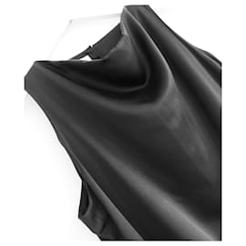 Autre Marque-La robe longue en soie noire de la Collection-Noir