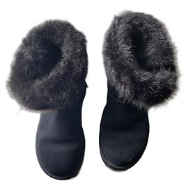 Autre Marque Bottines Ugg en daim noir Noir