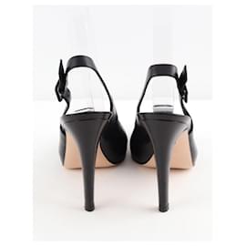 Gianvito Rossi-Leather Heels-Black