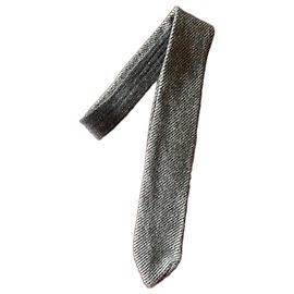 Prada double cashmere gray tie. Dark grey