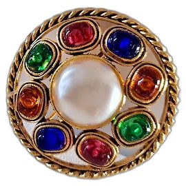 Broche Chanel Gripoix de vidro e pérola Multicor