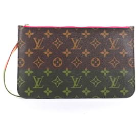 Louis Vuitton-LOUIS VUITTON Bolsas clutch T. Couro-Marrom