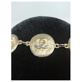 Chanel-Vintage Chanel bracelet with double C logo medallions.-Golden,Damier ebene