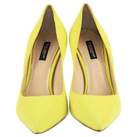 Dolce & Gabbana-Dolce & Gabbana Lime Yellow Pointed Toe Pumps-Yellow