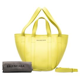 Balenciaga-Balenciaga Everyday North-South Tote Bag Sac à bandoulière en cuir 672793.0 en excellent état-Autre