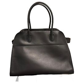 The row Margaux 15 Noir