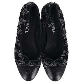 Chanel-Chanel CC Bow Ballet Flats in Black Tweed and Leather-Black