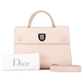 Dior-Bolso Dior Diorever de cuero mediano Bolso de cuero M7001PTLW en excelentes condiciones-Otro