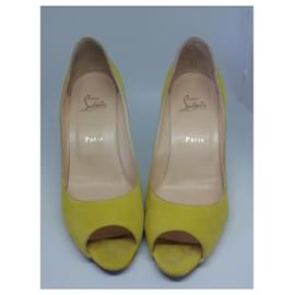 Christian Louboutin-Christian Louboutin suede You You 85 Peep Toe pumps in Anis.-Yellow