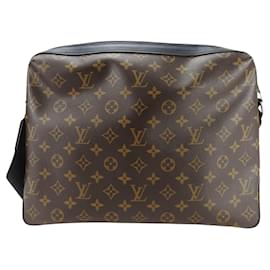 Louis Vuitton-Louis Vuitton Torres-Black