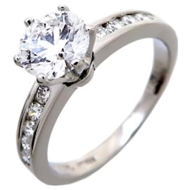 Tiffany & Co-Tiffany & Co Solitaire-Silvery