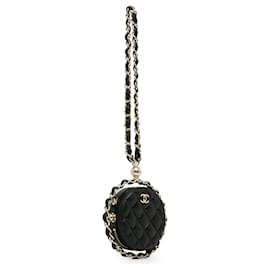 Chanel-Chanel Black CC Quilted Lambskin Round Chain Around Clutch With Chain-Black