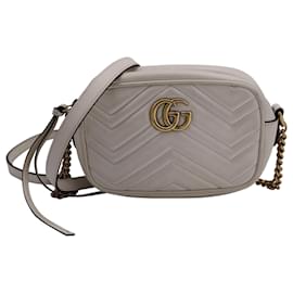 Gucci-Gucci Marmont Mini-Umhängetasche aus weißem Leder-Weiß,Roh