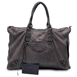 Balenciaga-Bolsa de viagem gigante clássica de couro cinza XL City Bag-Cinza