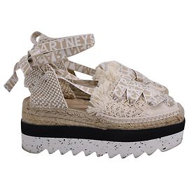 Stella Mc Cartney Stella McCartney Espadrilles à plateforme à lacets Gaia en toile beige Autre
