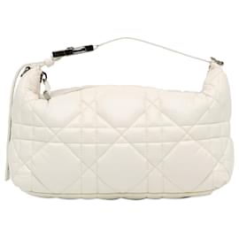 Dior-Dior White Calfskin Macro-Cannage DiorTravel Nomad Pouch-White,Cream