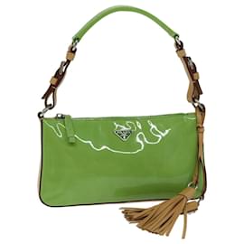 Prada-PRADA Bolsa de Ombro Esmalte Verde Auth 74453-Verde