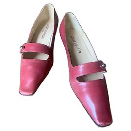 Louis Vuitton Pumps Pink Leather Pink