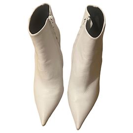 Topshop White Leather Pointed Toe Ankle Boots White