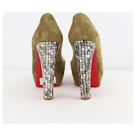 Christian Louboutin-Saltos de camurça-Caqui