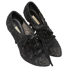 Dolce & Gabbana-Black Dolce & Gabbana Lace Pointed-Toe Booties Size 38.5-Black