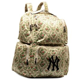 Gucci-Mochila Bege Gucci MLB Floral Satin NY Yankees Patch-Bege