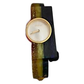 Gucci-Gucci feine Uhr in mehreren Farben-Mehrfarben