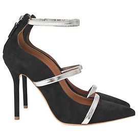 Autre Marque Malone Souliers Robyn Ankle Strap Pumps in Black Suede Black