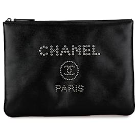 Chanel-Bolsa Clutch Chanel Média Caviar Deauville Preta-Preto
