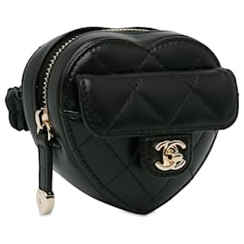 Chanel-Monedero negro Chanel de piel de cordero CC In Love Heart con cremallera en el brazo-Negro