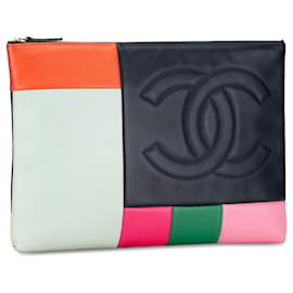 Chanel-Große schwarze Chanel-Clutch „O Case“ aus Lammleder mit Farbblock-Patchwork-Schwarz