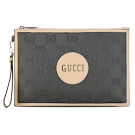 Gucci-Graue Gucci GG Nylon-Clutch „Off The Grid“-Andere