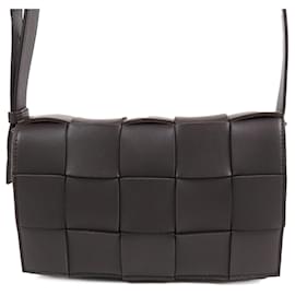 Bottega Veneta-Bandolera Bottega Veneta Intrecciato Cassette marrón-Castaño