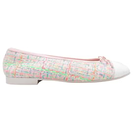 Chanel-Ballerine Cap-Toe in tweed pastello Chanel bianche e multicolori Taglia 39,5-Bianco