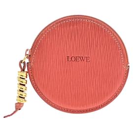 Loewe-loewe napa-Roja