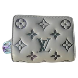 Louis Vuitton-Cartera plegable unisex de cuero liso con el logo Monogram de LOUIS VUITTON.-Azul claro