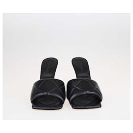 Bottega Veneta-Bottega Veneta Black Quilted Lido Slide Sandals-Black
