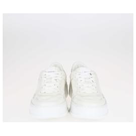 Gucci-Zapatillas de deporte Chunky B perforadas Jumbo GG blancas de Gucci-Blanco