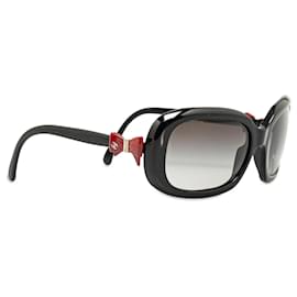 Chanel-Schwarze Chanel CC-Sonnenbrille mit Schleife-Schwarz