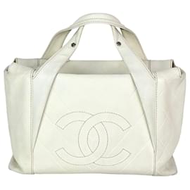 Chanel-Chanel Calfskin CC Chevron All Day Zippered Long White Tote Bag-White,Cream