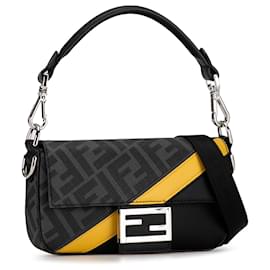 Fendi-Fendi Schwarzes Zucca 1974 Diagonal Cabrio Baguette-Andere